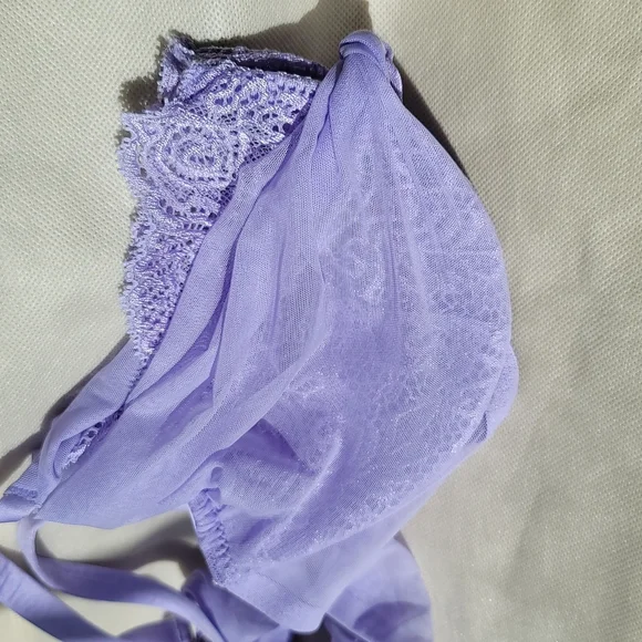 NEW VS LILAC LACY SHEER BRA  36C - Picture 7 of 7